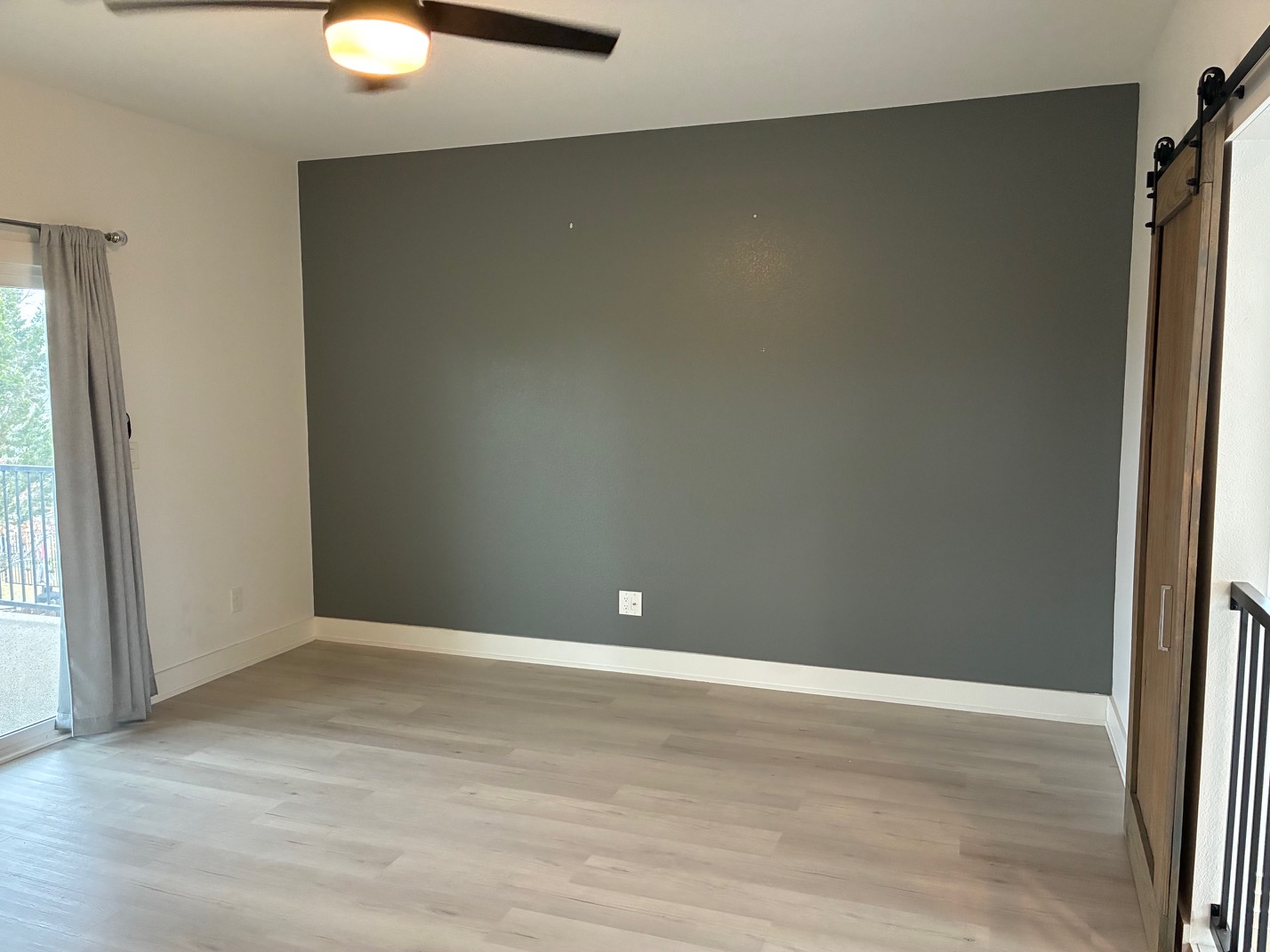 1777-3876798-20260225-403-Summit-Ridge-Drive-9