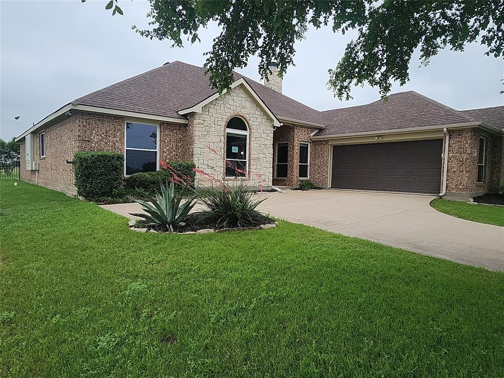1831-21256373-20260430-7009-Turnberry-Drive-4