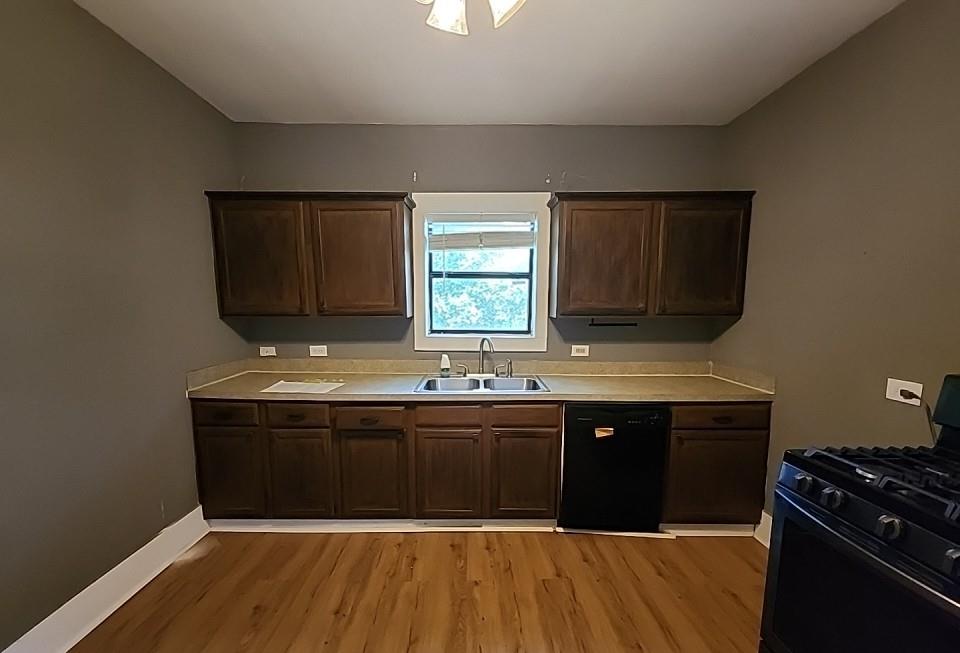 1831-21263744-20260507-218-S-Buffalo-Avenue-7
