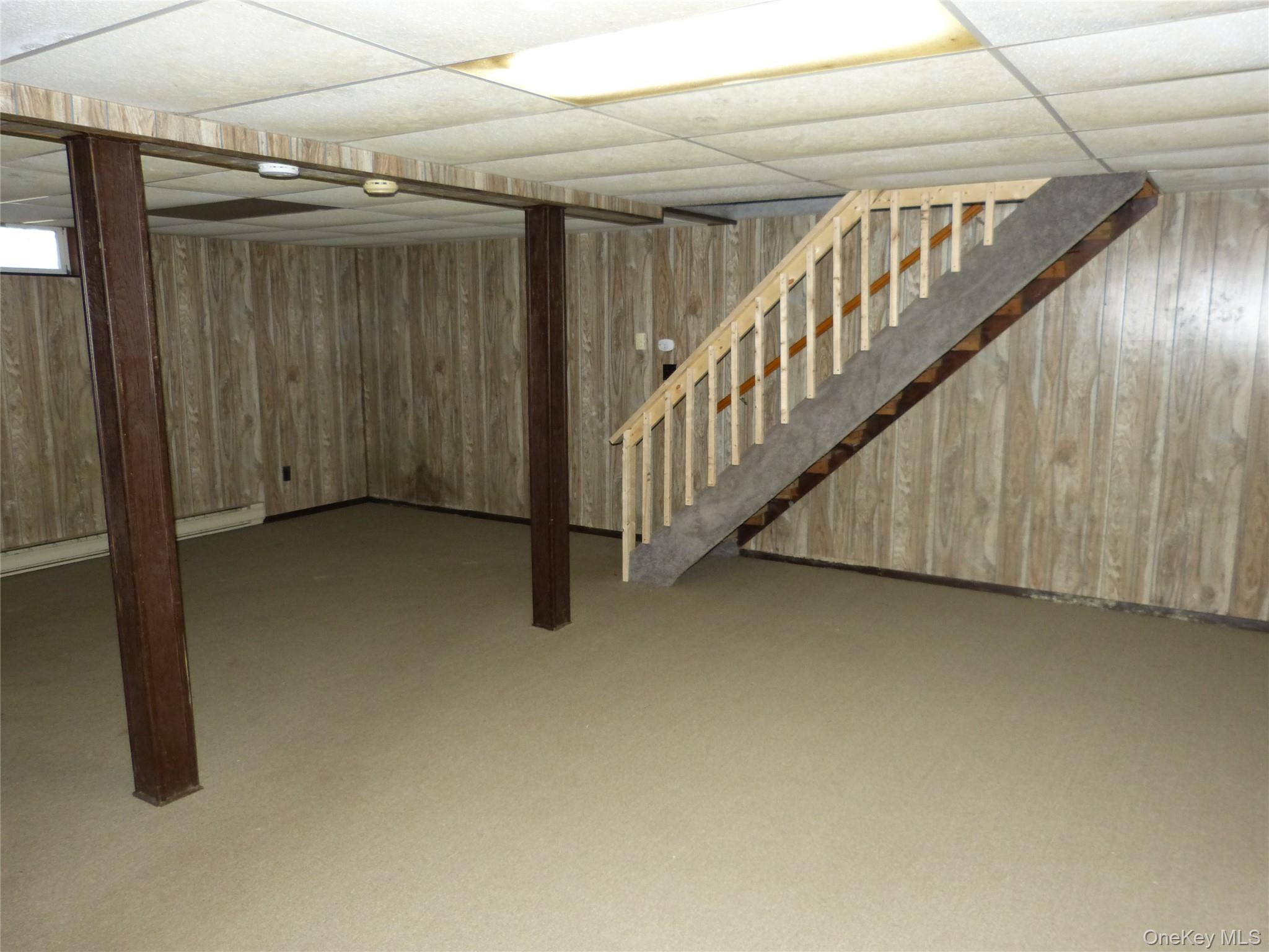 1941-KEY976271-20260324-25-Liberty-Corners-Road-10