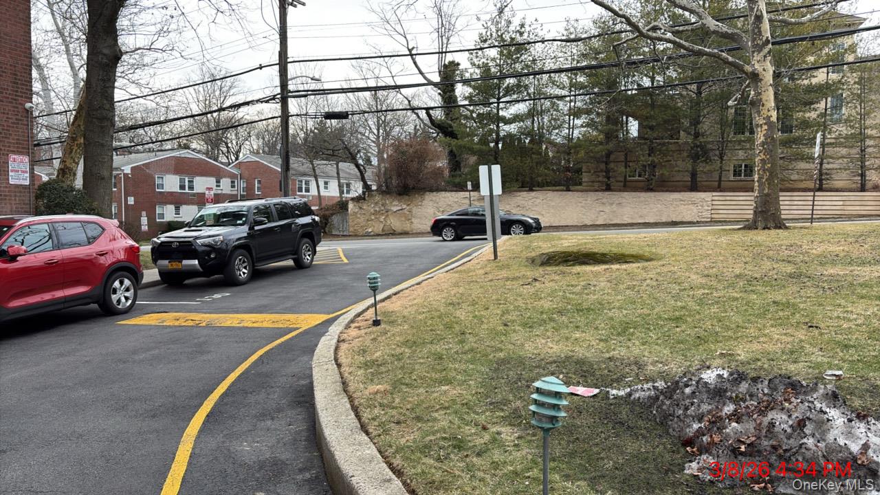 1941-KEY985723-20260414-640-Pelham-Road-6F-3