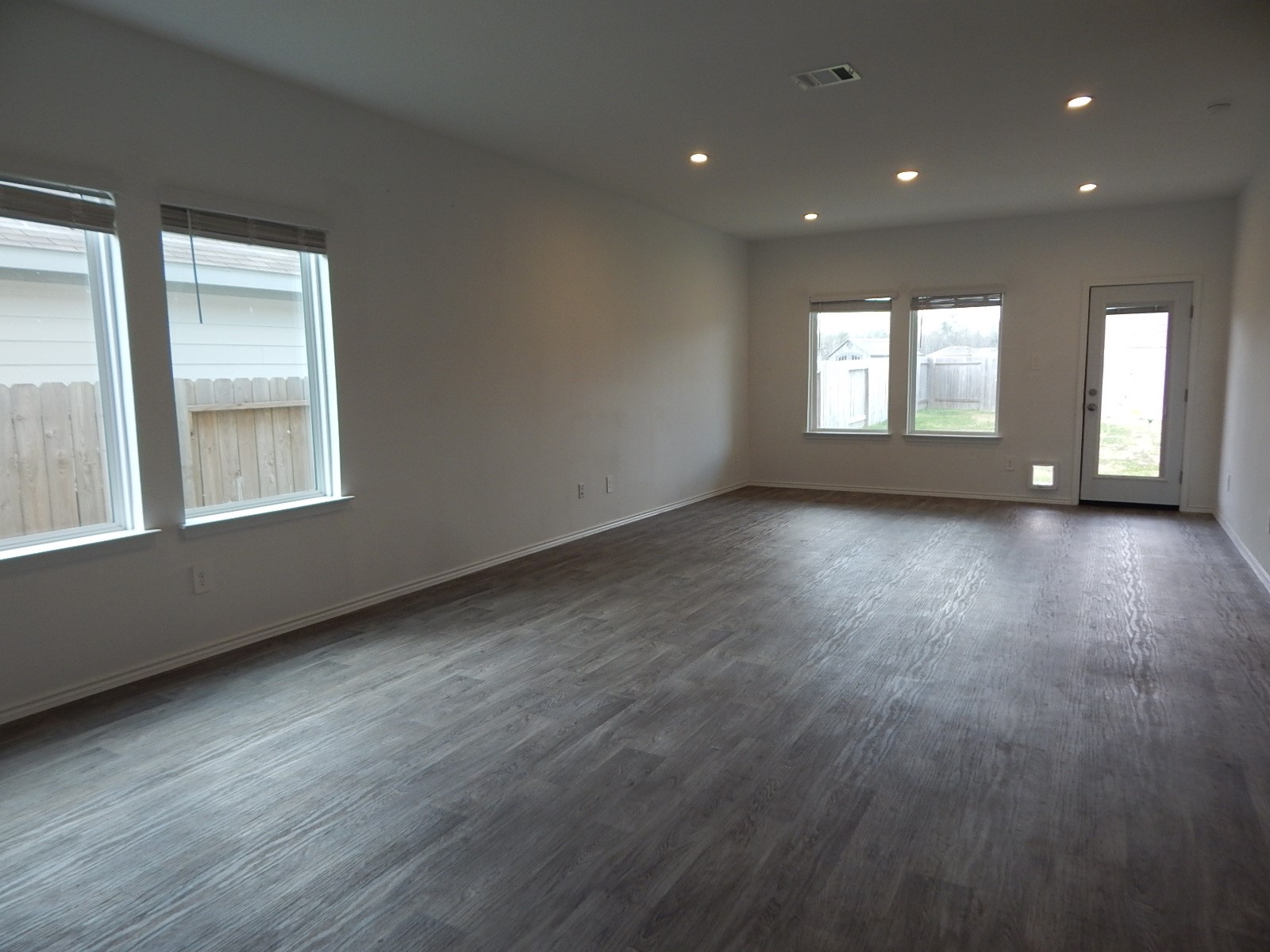 2024-48640444-20260301-14568-Lily-Plains-Drive-6