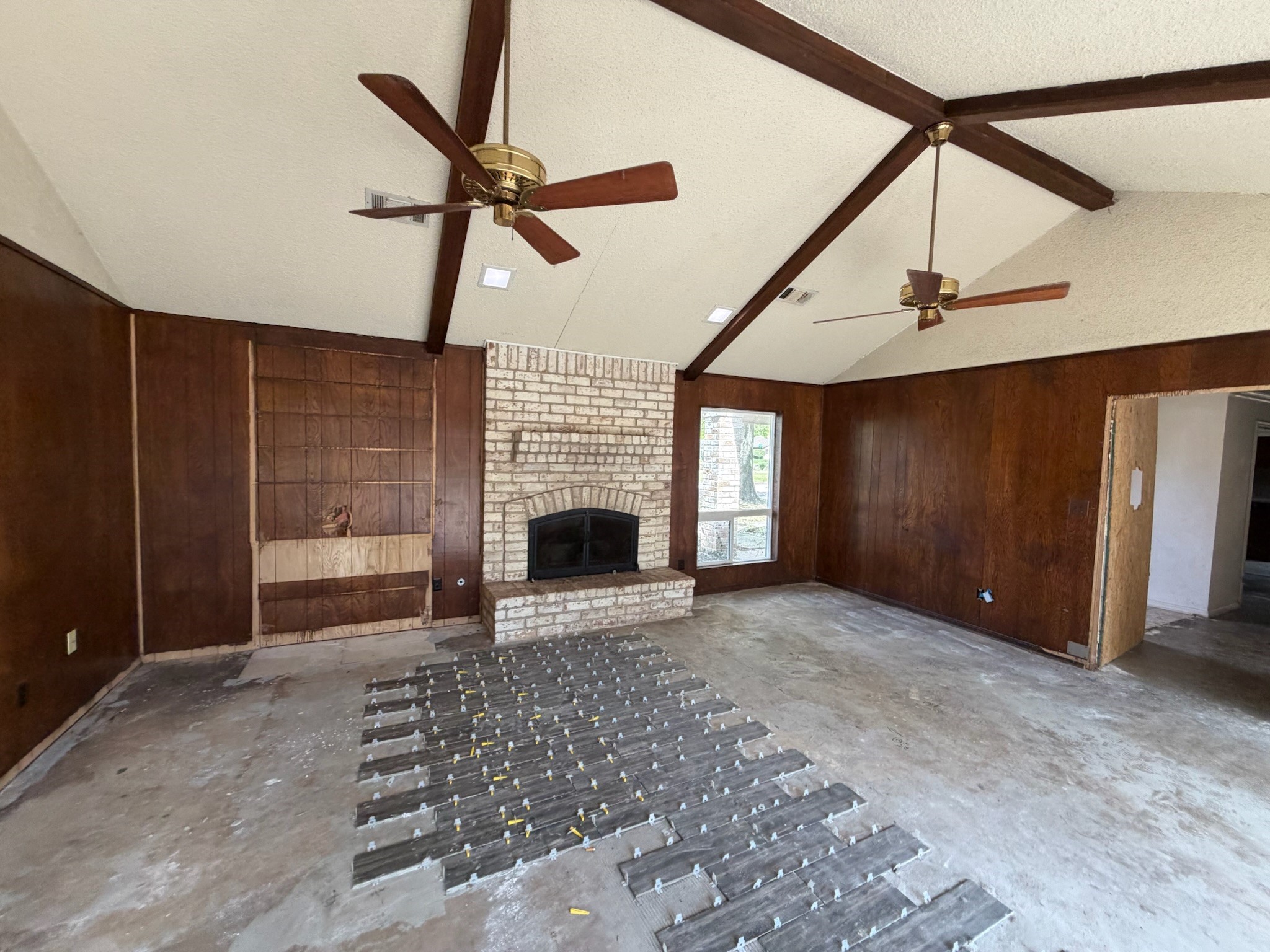 2024-79145373-20260410-1706-El-Dorado-Boulevard-7