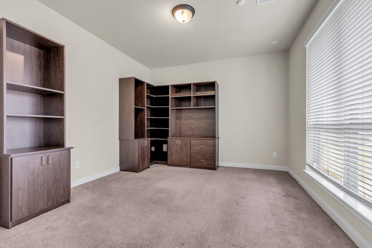 2024-92540435-20251231-2739-Barrington-Branch-Drive-6